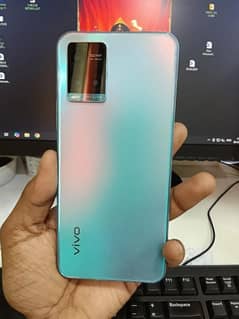 vivo y33 8+4 ram 128gb room urgent sale