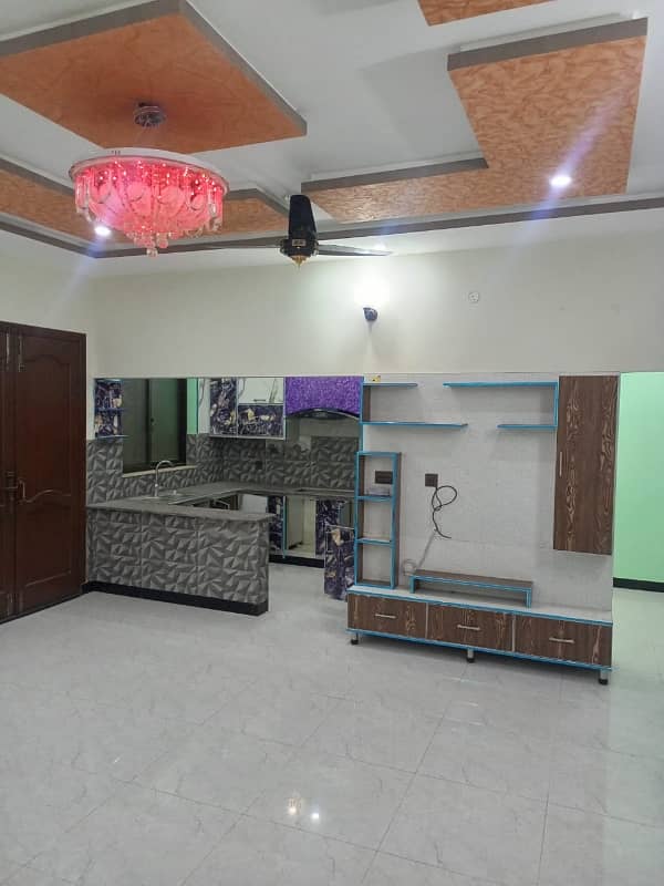 7 Marla Upper Portion For Rent Officer Colony Line 5 Misryal Road. 2