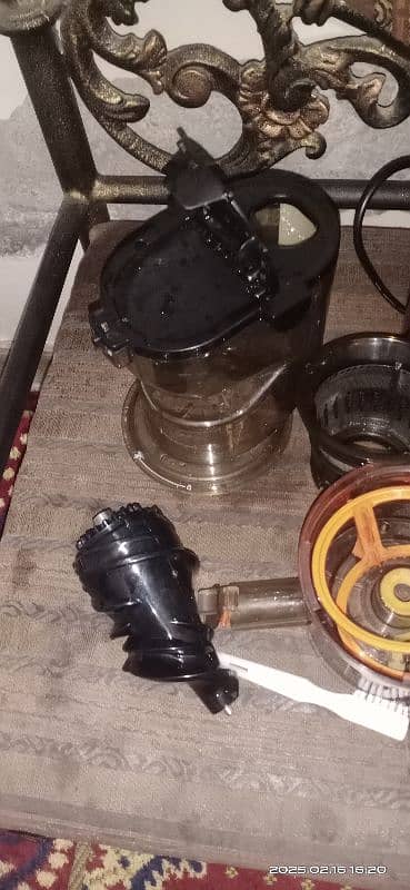 Toshira juicer machine import from sudia Arab 5