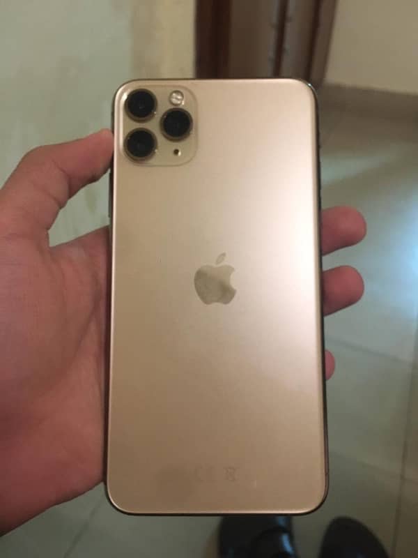 IPhone 11 Pro Max 256 Gb PTA approved 1