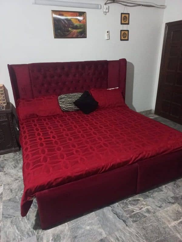 king size double bed 4