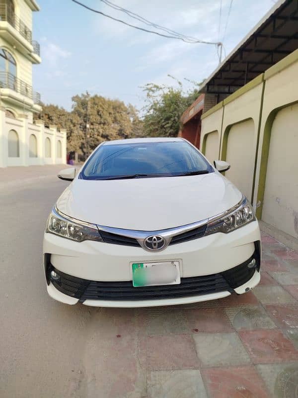 Toyota Corolla GLI 2018. Total Geniune. Lahore registered 0