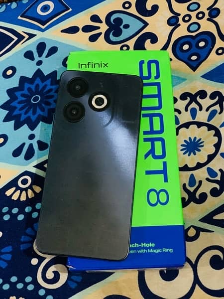 infinix smart 8 4+4/64 gb 1