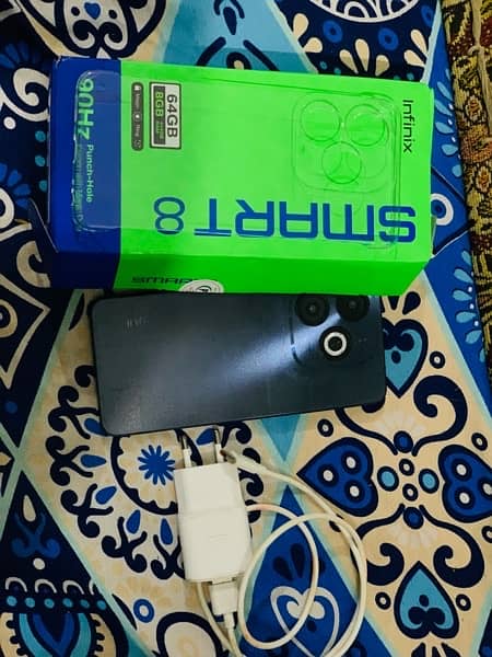 infinix smart 8 4+4/64 gb 2