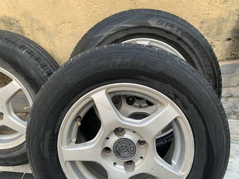 175/70/13 Dunlop Sp Touring 5