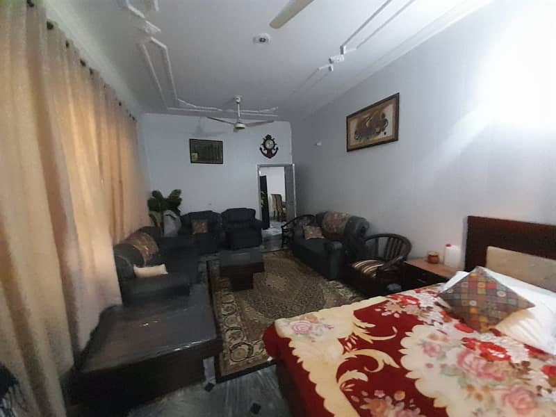 Spacious 10 Marla House Available For Sale In Dhamyal Road. 8