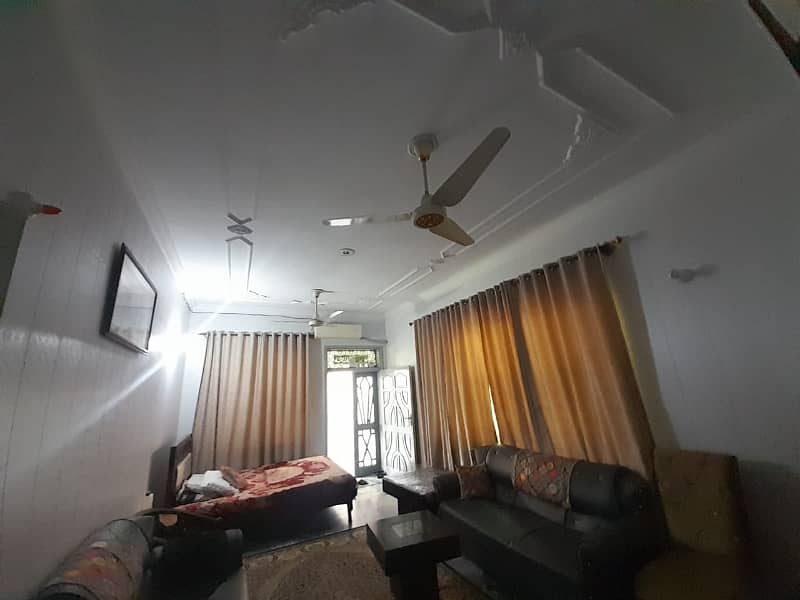 Spacious 10 Marla House Available For Sale In Dhamyal Road. 41