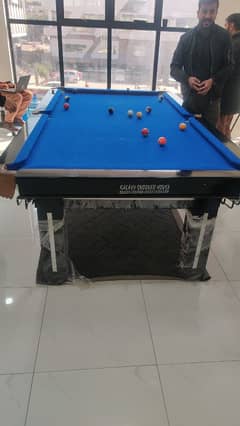 8 Ball Pool table - 10/10 Slightly used in Office