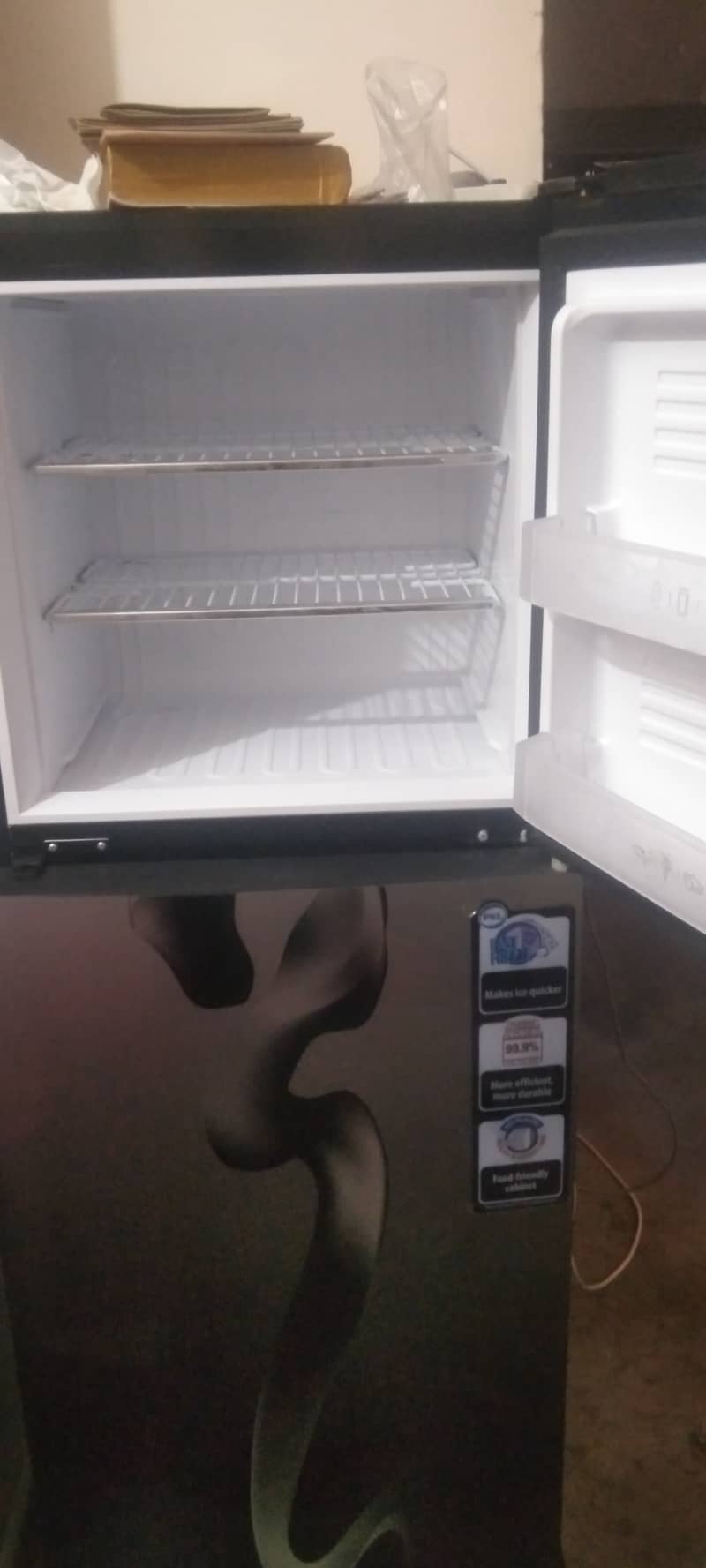 Pel Refrigerator 1