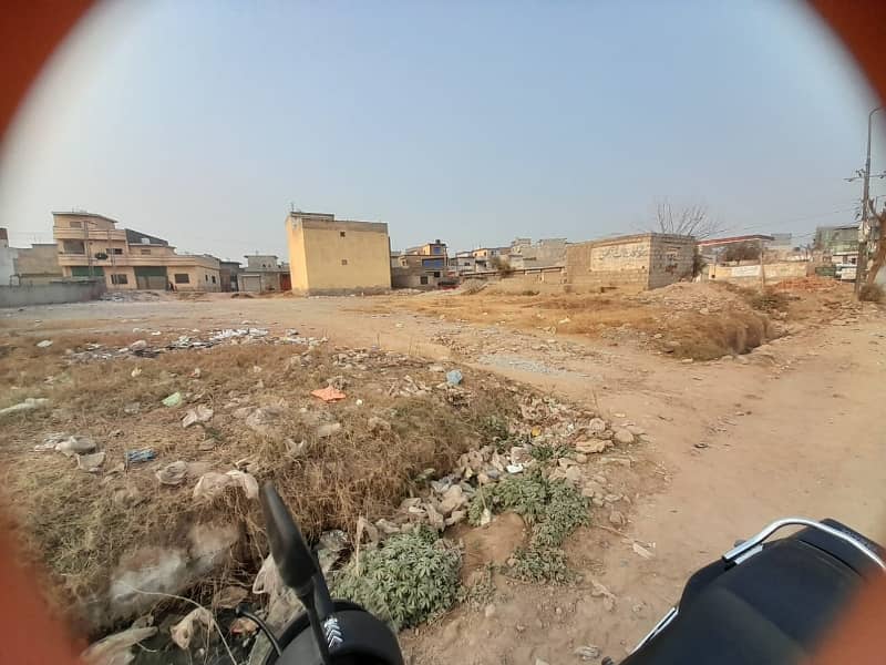 40 Marla Commercial Plot Available For Sale In Main Dhamyal Road 1