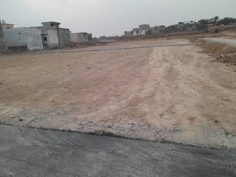 5 Marla Residential Plot For Sale In Dhamyal 14