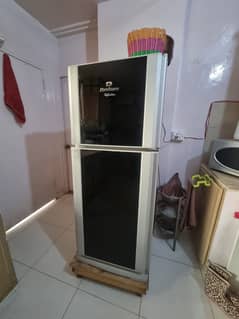 Refridgerator for Sale in Mangla Cantt