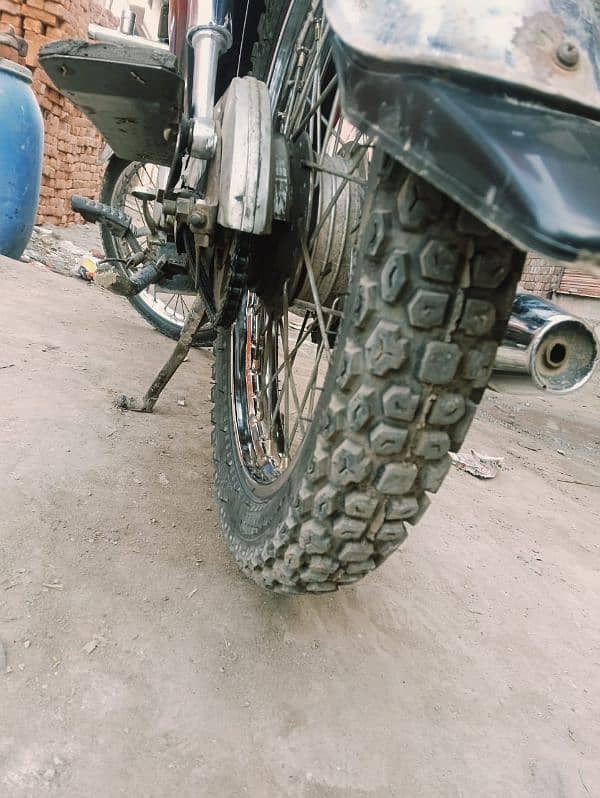 Dhoom YD-70 10