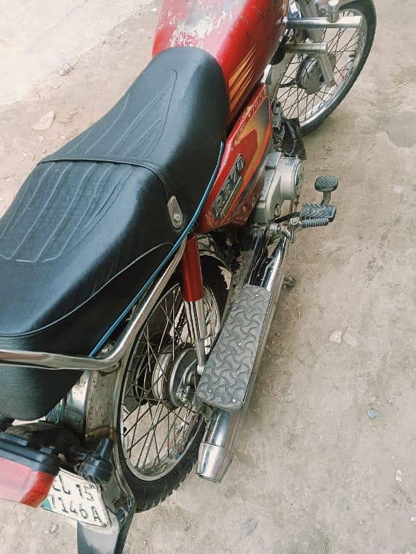 Dhoom YD-70 13