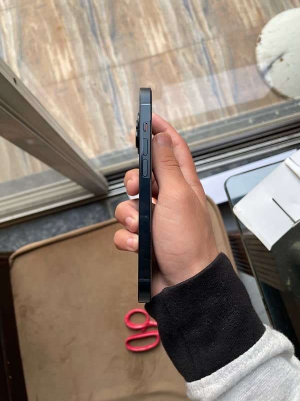 Iphone 14 2