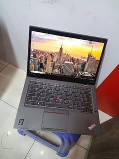 Lenovo X1 Carbon Core i7-5th Gen 8GB RAM 128GB NVMe 4K Touch Display