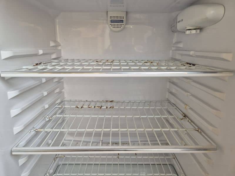 Haier refrigerator for sale model HRF-380 1