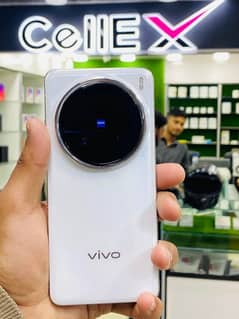 vivo x200 pro 12/512 GB 03230374234 My whatsapp number