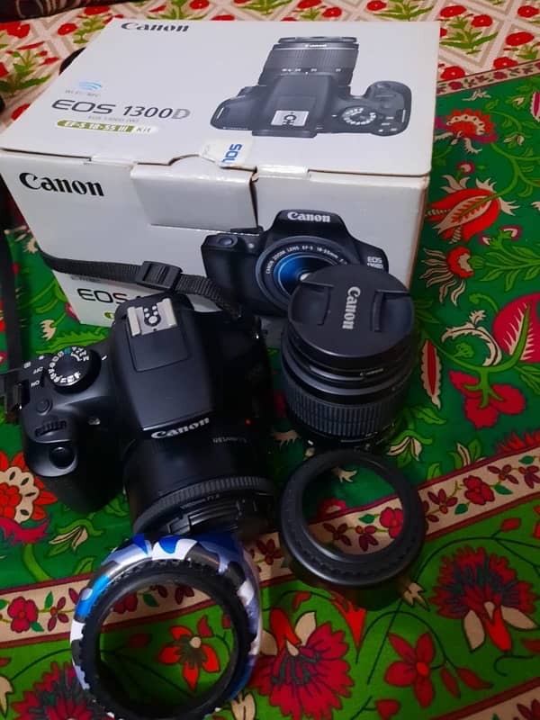 CANON 1300D 1