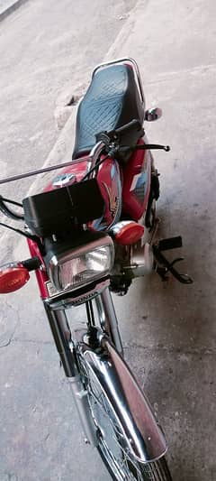 HONDA CD125