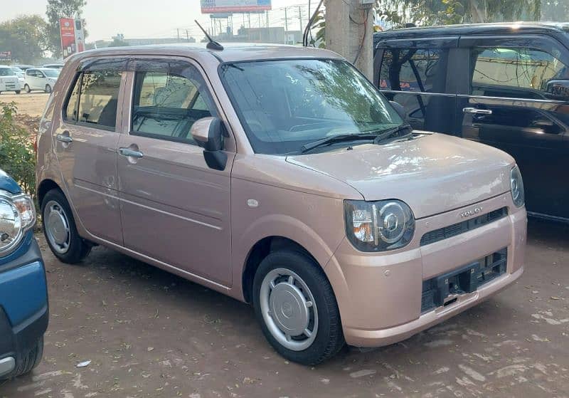 Daihatsu Mira 2024 1