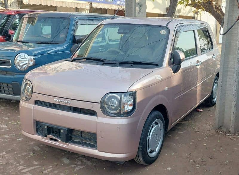 Daihatsu Mira 2024 2