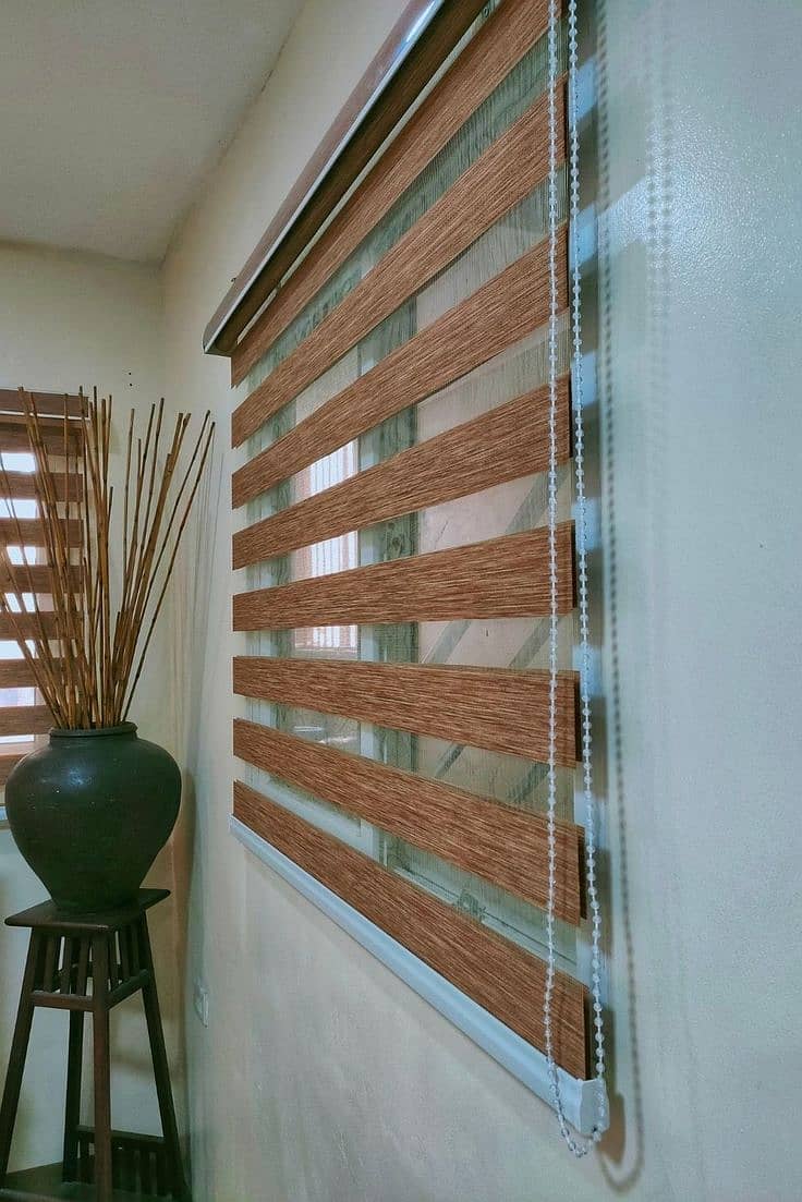 Blinds /Roller Blinds / Zebra Blinds/ chicks Blinds / Wooden Blinds 7