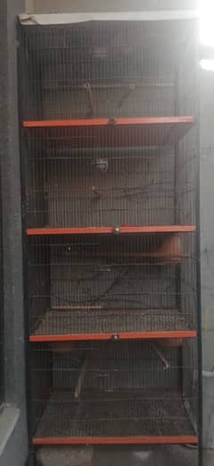 Hen/parrot cage for sale in good condition