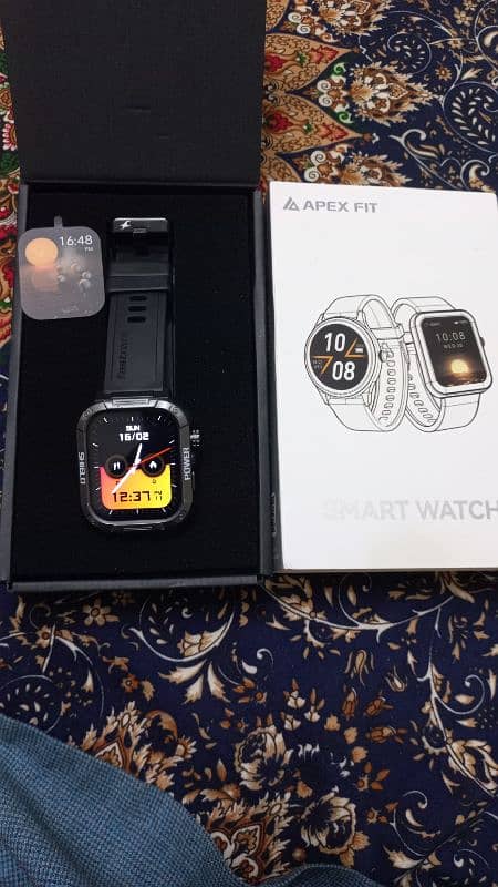 Apex Fit S06 smart watch for sale new condition. . . 10/10 2