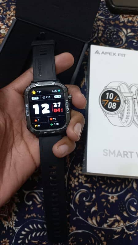 Apex Fit S06 smart watch for sale new condition. . . 10/10 4