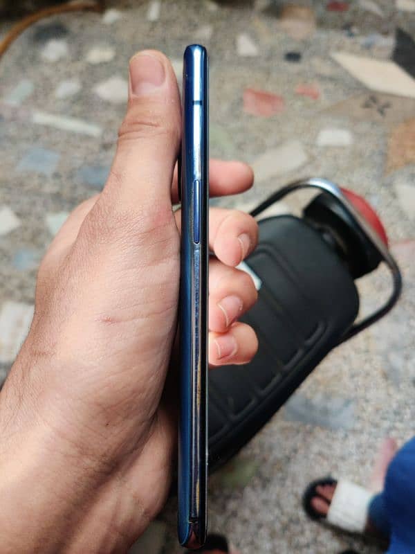 one plus 7T condition like new 1