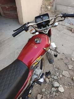 Honda 125 Exchange possible