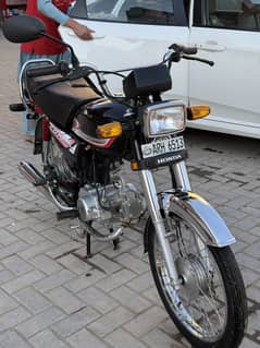 Honda CD 70 2023