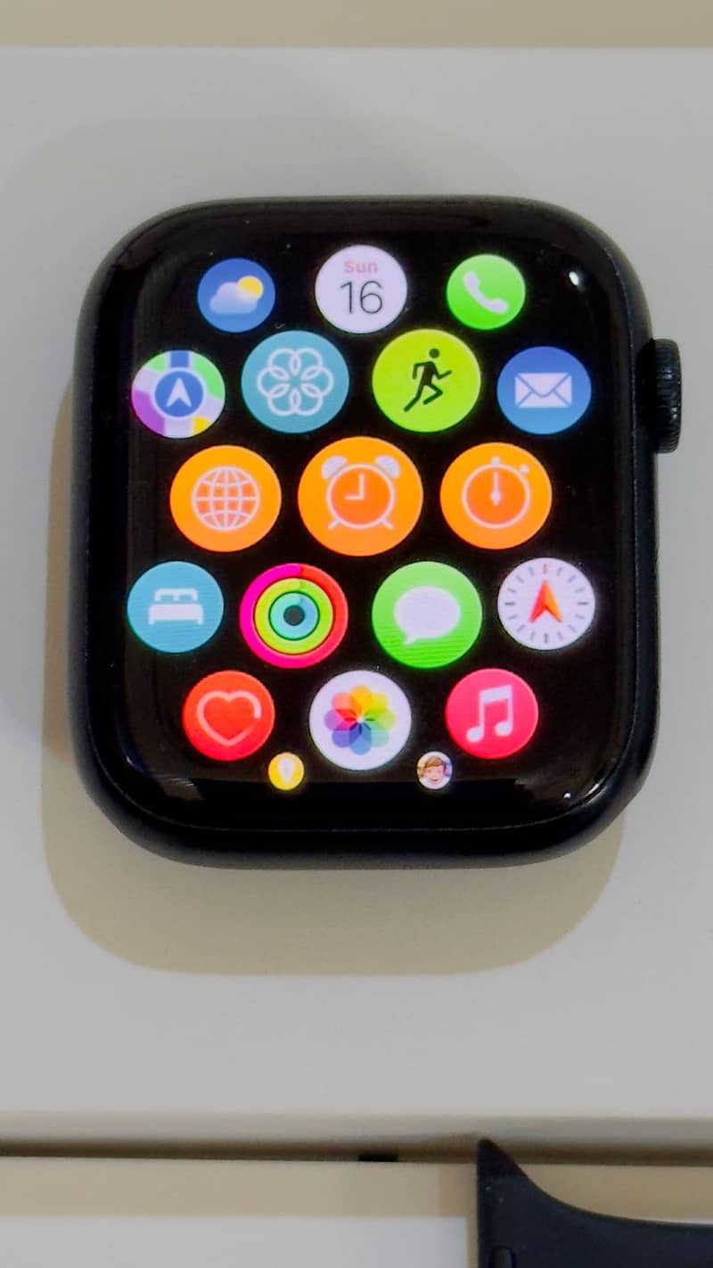 Apple Watch Series 8 10