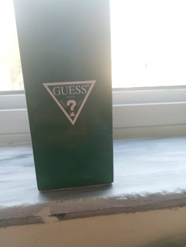 guess man gift 1