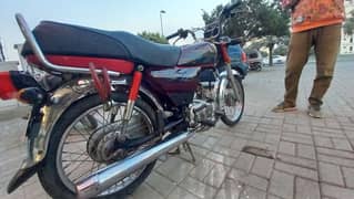 Honda cd 700 bike for sale BahriaTown Lahore