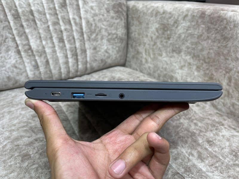 Lenovo 300e 2nd Gen ll rotatable Chromebook 5