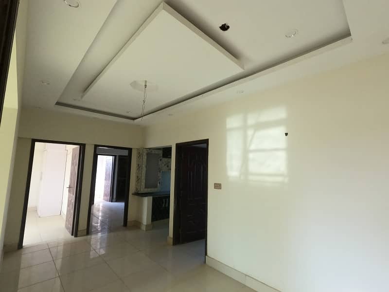 Prime Location 1400 Square Feet Flat Is Available For sale 16