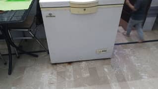 Dawlance deep freezer single door