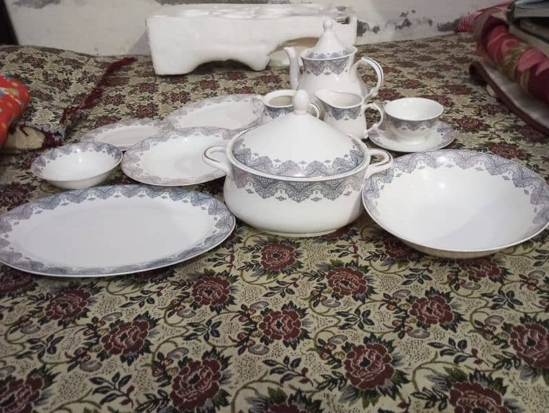 Dinner Set 2