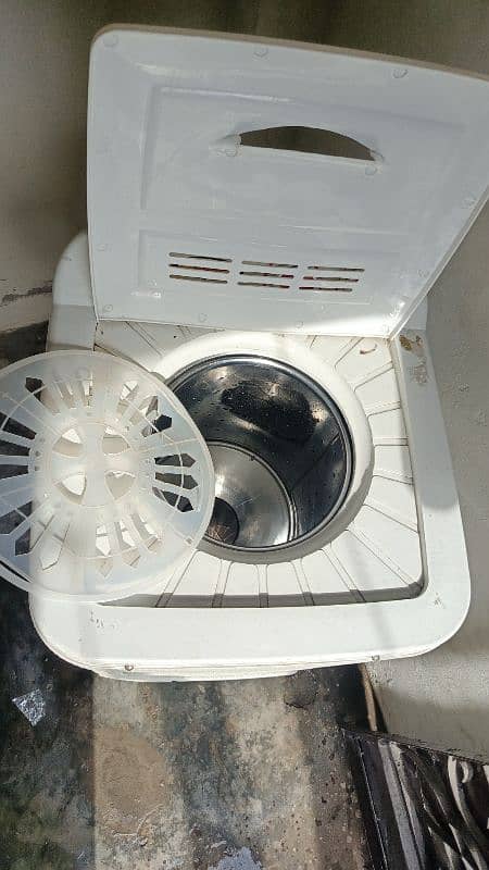 Plastic Body Washing & Dryer Machine 0