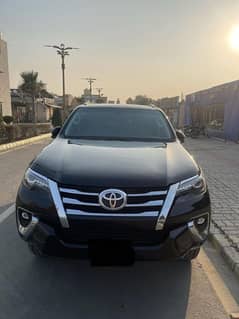 Toyota Fortuner V 2021