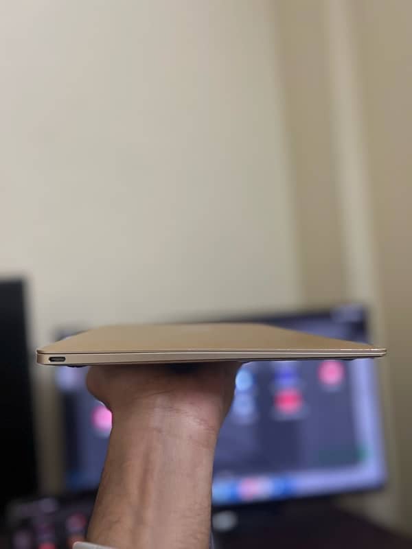 MacBook Air 2015 12 Inch Retina Edition 5