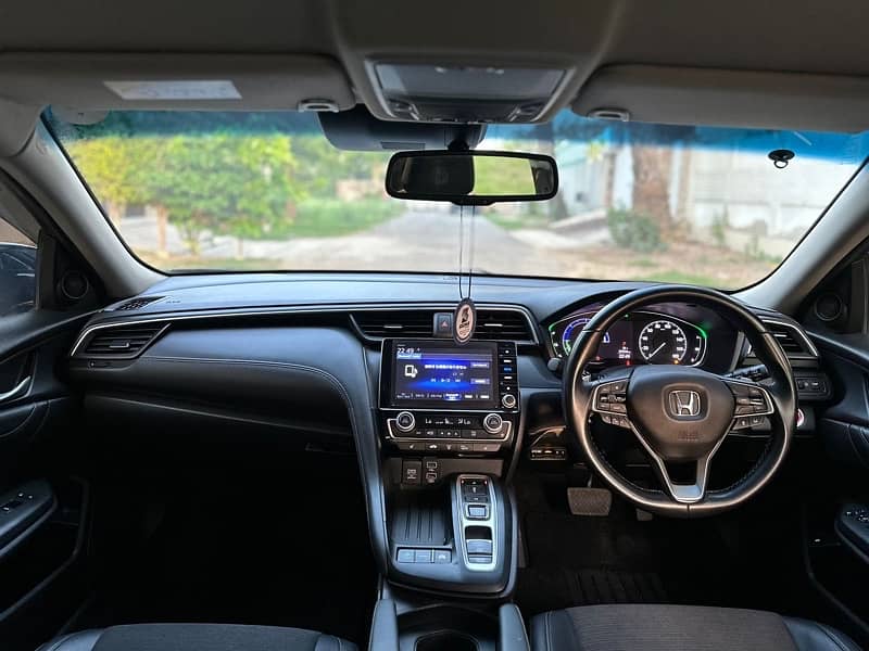 Honda Insight 2019 6