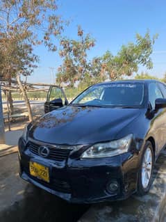 Lexus CT200h 2011