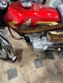 HONDA 125 GOLD SPECIAL EDITION