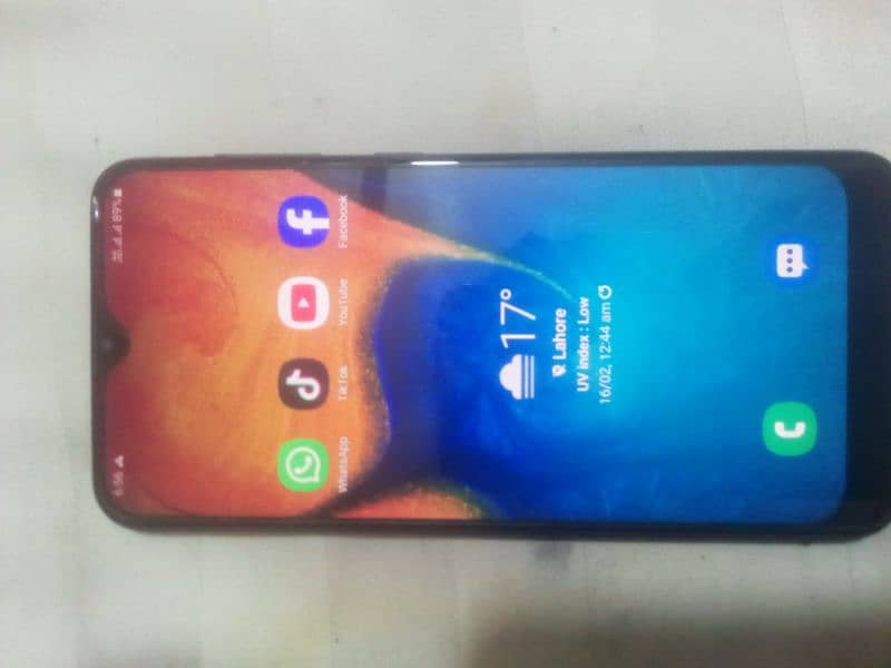 Samsung A20 3/32 0