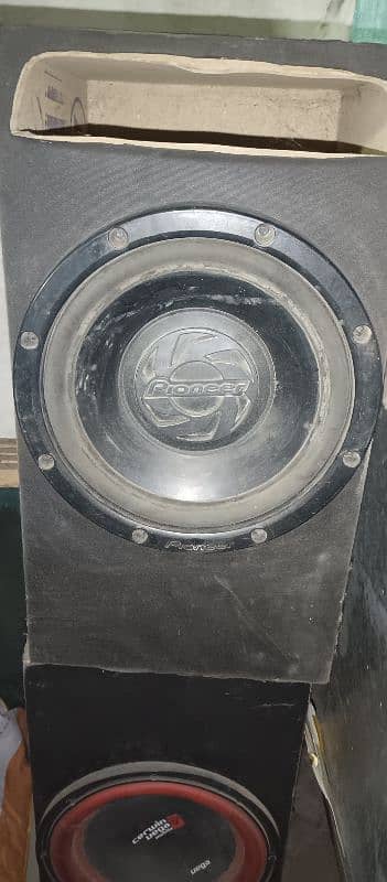 Cerwin Vega Subwoofer Original Condition like New or Pioneer Subwoofer 1