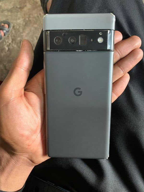 Google pixel 6pro 4