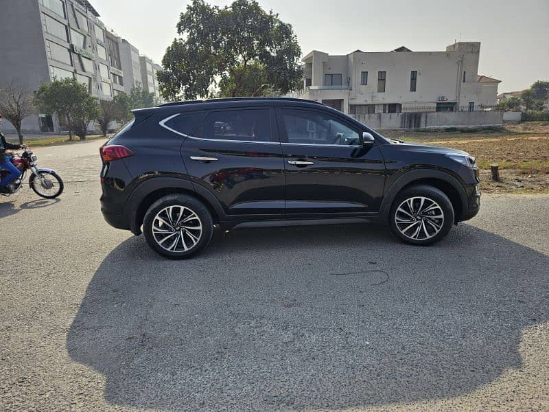 Hyundai Tucson 2023 4